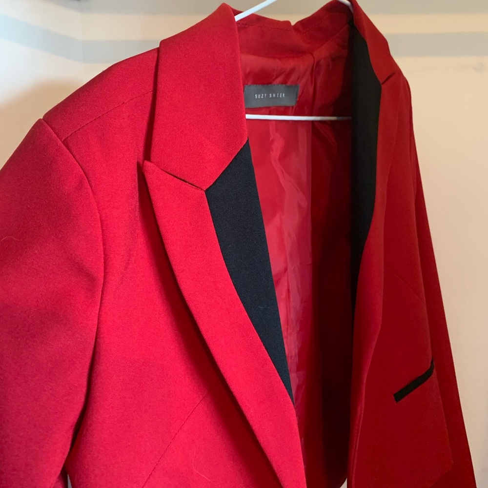 Red blazer - Picture 3 of 3